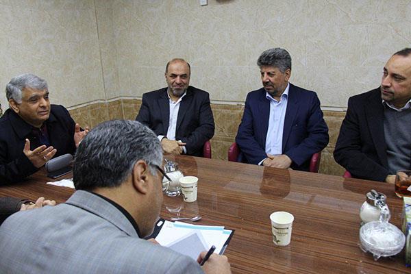 معارفه جناب آقای باقری و آقای ندیمی عضو جدید هیئت مدیره شرکت سرمایه گذاری شفادارو