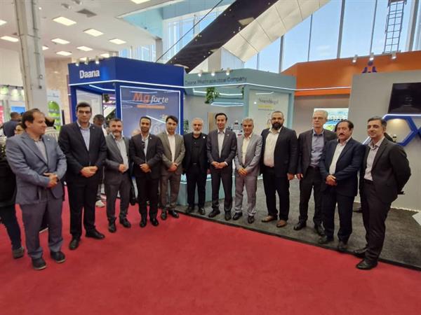 بازدید سرپرست، هیات مدیره و مدیران عامل شرکت های تابعه هلدینگ شفادارو از نمایشگاه مکمل‌های غذایی و رژیمی